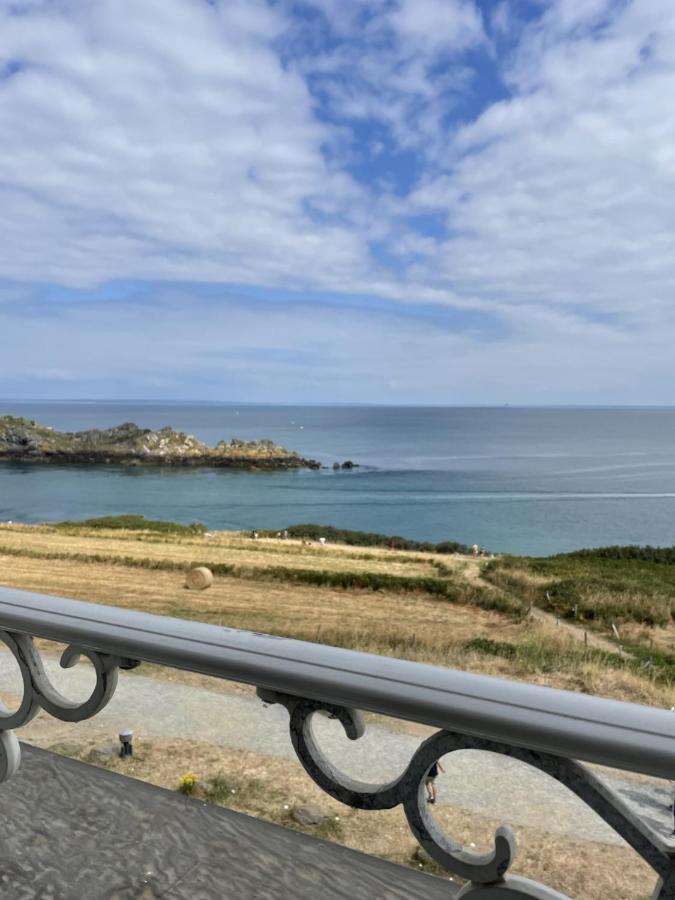 Hotel De La Pointe Du Grouin カンカル エクステリア 写真