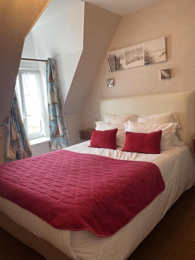 Hotel De La Pointe Du Grouin カンカル エクステリア 写真