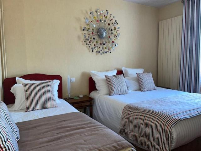 Hotel De La Pointe Du Grouin カンカル エクステリア 写真