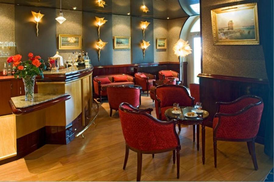 Hotel De La Pointe Du Grouin カンカル エクステリア 写真
